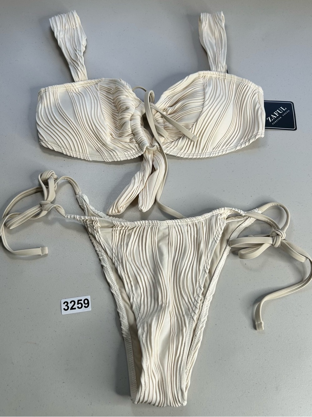 Zaful Bikini Set Ivory Medium Wide Strap Top Tie Side Bottom New Swimsuit